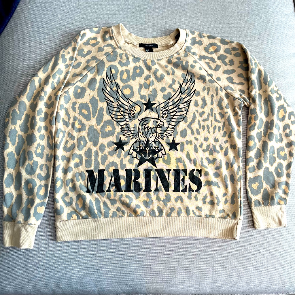Forever 21 Crew Neck Sweater Marines Leopard Print Size S